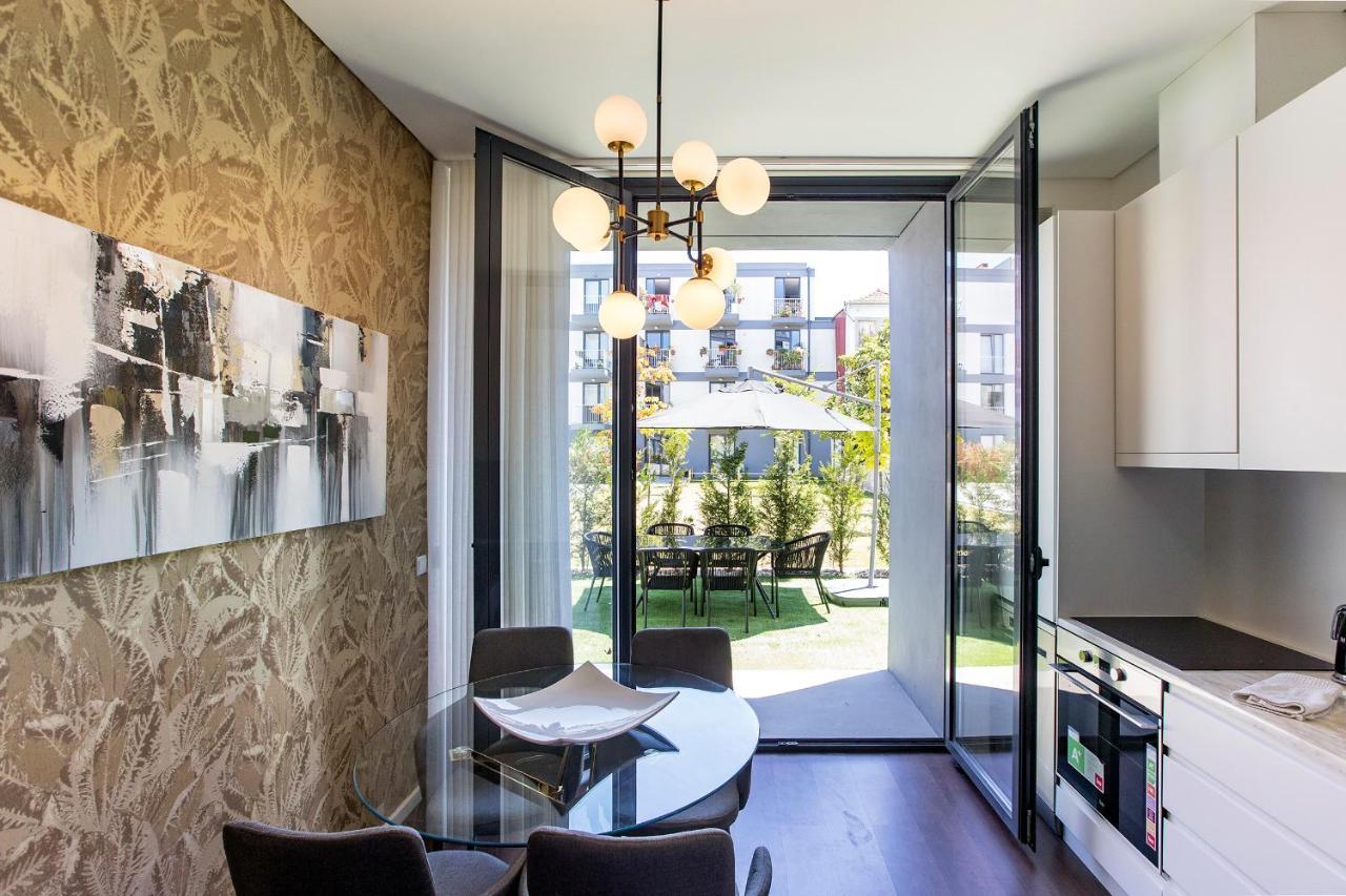Superb 1Br Flat W/ Garden, Ac & Free Parking By Lovelystay Porto Exterior foto