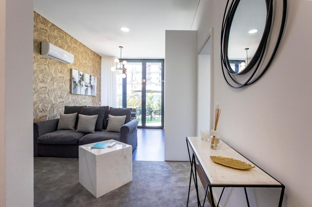 Superb 1Br Flat W/ Garden, Ac & Free Parking By Lovelystay Porto Exterior foto