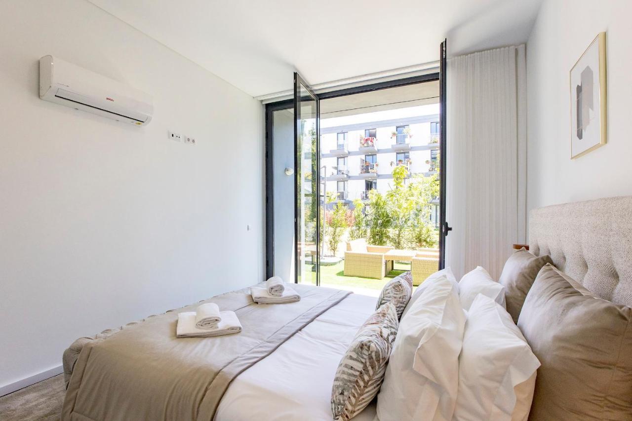 Superb 1Br Flat W/ Garden, Ac & Free Parking By Lovelystay Porto Exterior foto